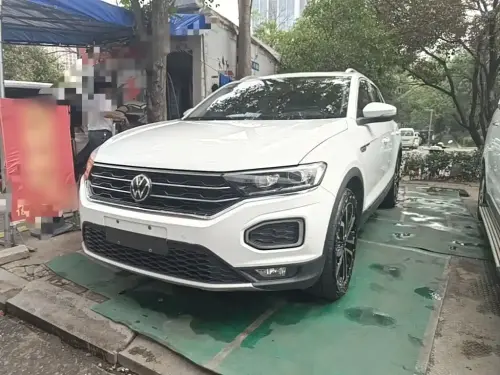 Volkswagen T-Roc, 2022