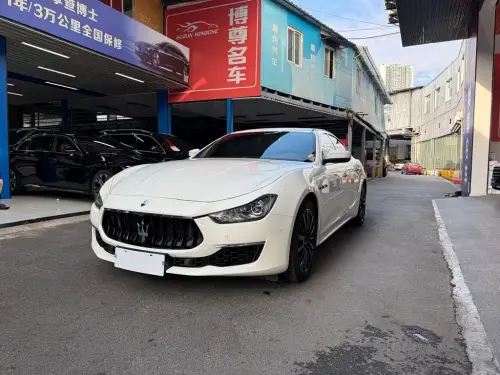 Maserati Ghibli, 2023