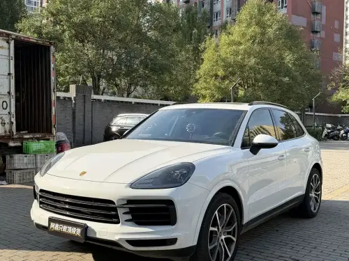 Porsche Cayenne, 2022