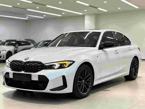 BMW 3-Series, 2023