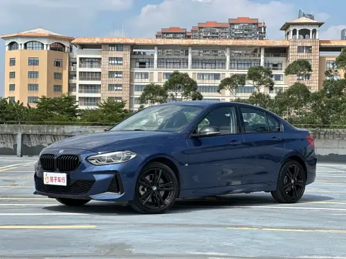 BMW 1-Series, 2021