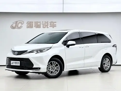 Toyota Sienna, 2023