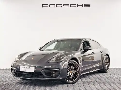 Porsche Panamera, 2023