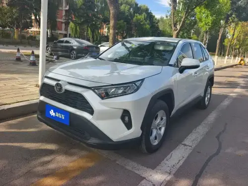 Toyota RAV4, 2025