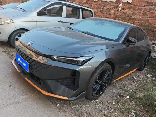 Changan UNI-V, 2025