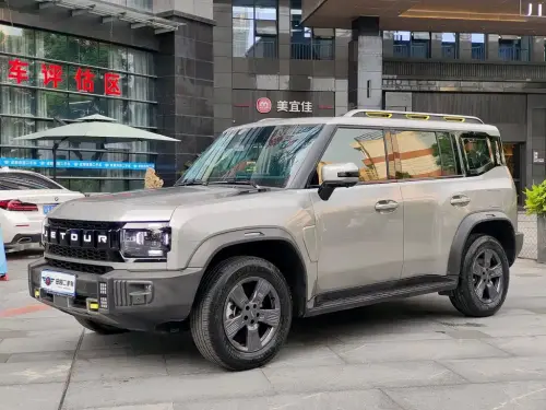 Jetour Traveler, 2023
