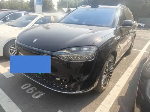 AITO M9, 2025