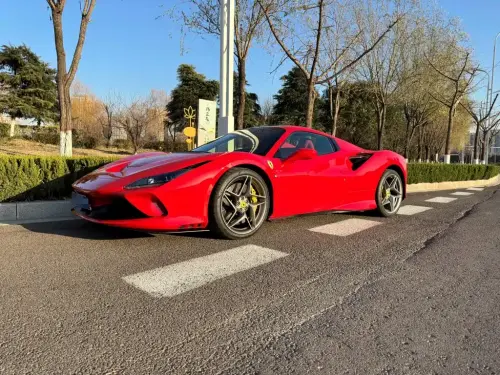Ferrari F8, 2021