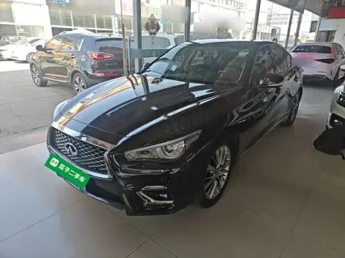 Infiniti Q50, 2021