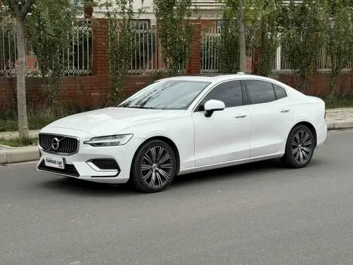 Volvo S60, 2021