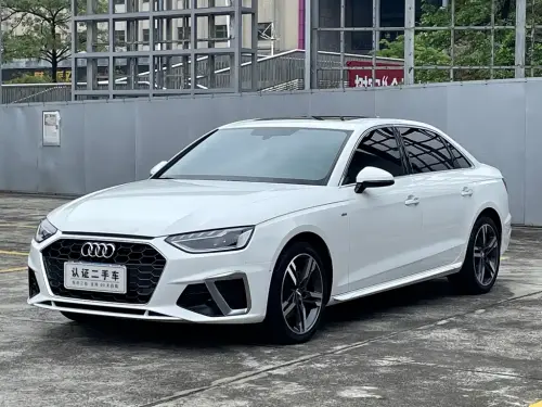 Audi A4, 2021