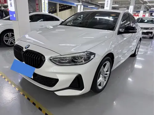 BMW 1-Series, 2021