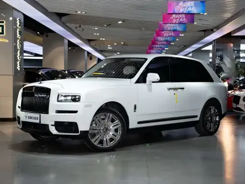 Rolls-Royce Cullinan, 2021