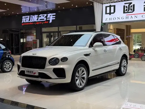Bentley Bentayga, 2024