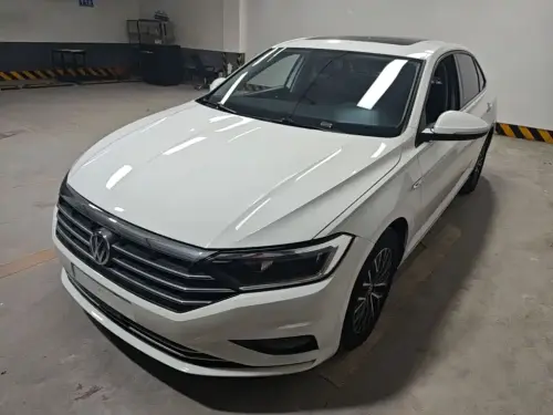 Volkswagen Sagitar, 2020