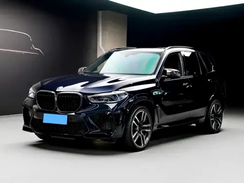 BMW X5M, 2021