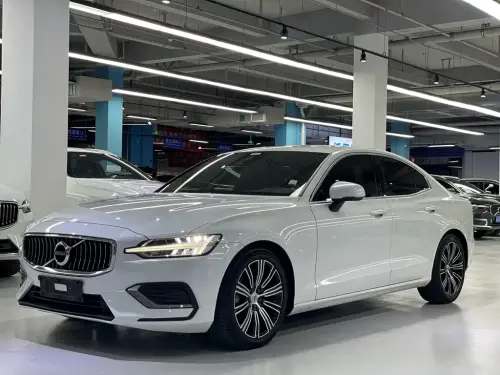 Volvo S60, 2021