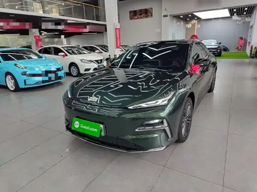 Geely Galaxy Xingyao 8, 2025