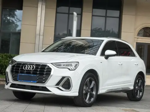 Audi Q3, 2021
