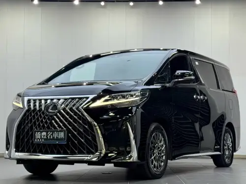 Lexus LM, 2022
