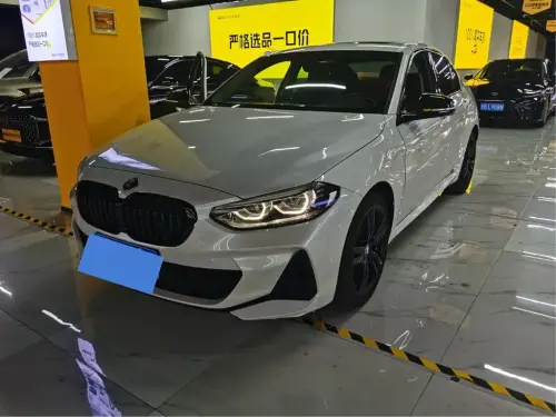 BMW 1-Series, 2023