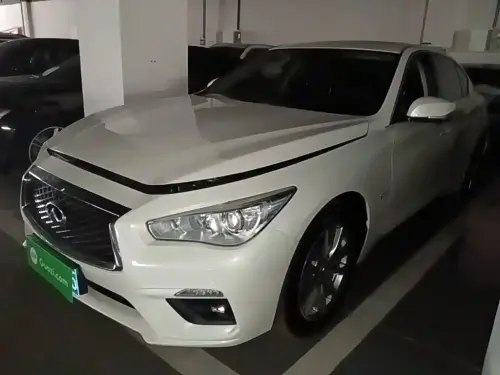 Infiniti Q50, 2022
