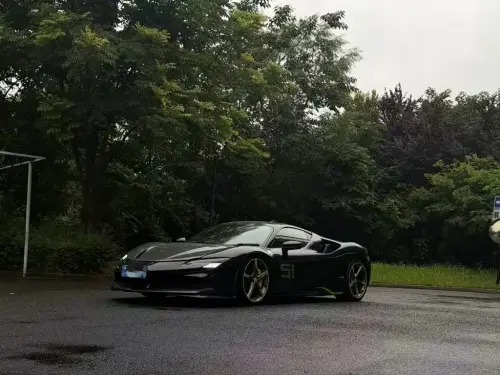 Ferrari SF90, 2021