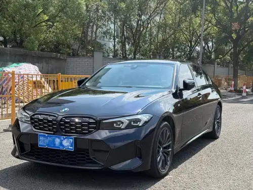 BMW 3-Series, 2023