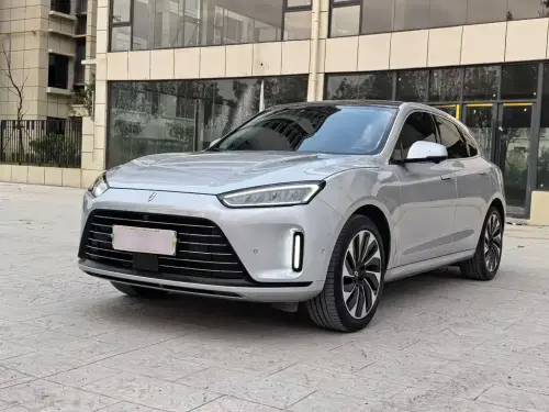 AITO M5, 2022