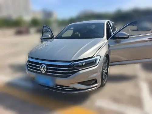 Volkswagen Sagitar, 2020
