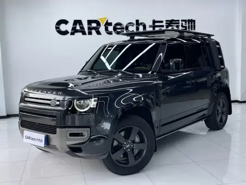 Land Rover Defender, 2023