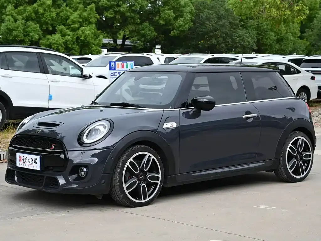 Mini MINI, 2020