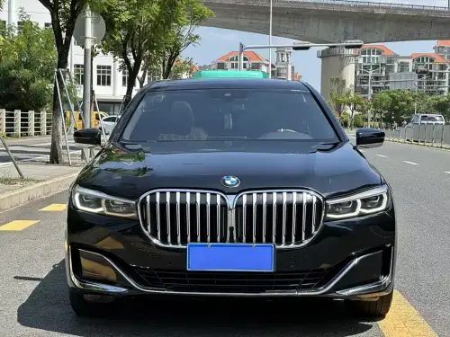 BMW 7-Series, 2021