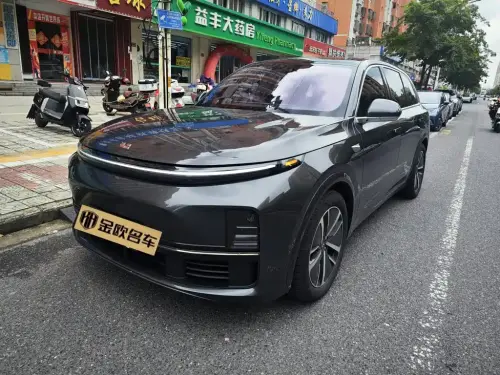 Li Auto L7, 2025