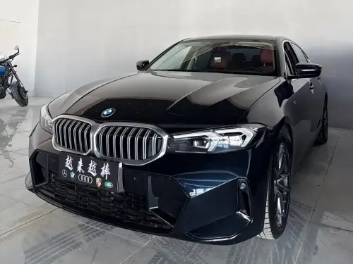 BMW 3-Series, 2023