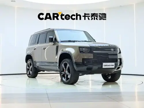 Land Rover Defender, 2022