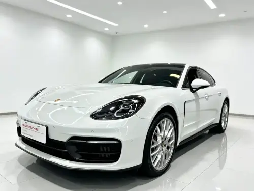 Porsche Panamera, 2021