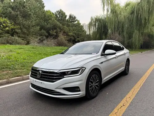 Volkswagen Sagitar, 2020