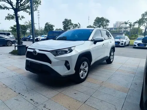 Toyota RAV4, 2022