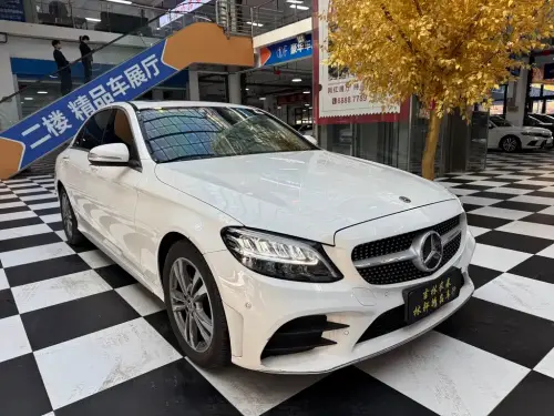 Mercedes-Benz C-Class, 2020