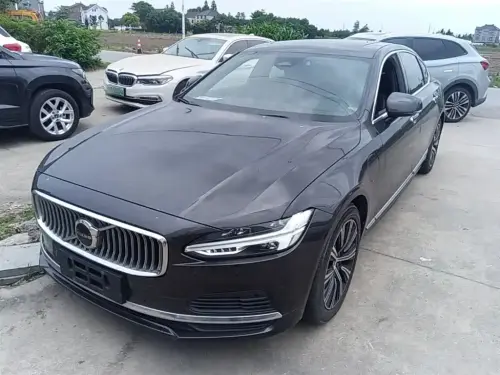Volvo S90, 2022