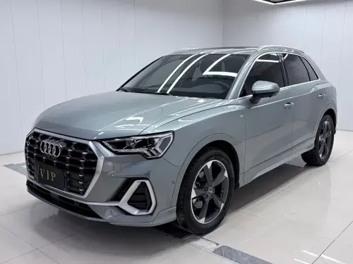 Audi Q3, 2022