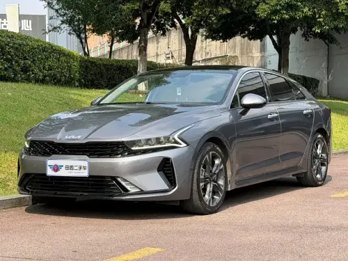 Kia K5, 2021