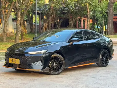 Changan UNI-V, 2024