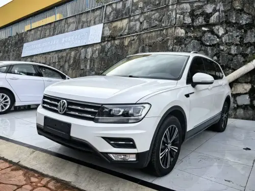 Volkswagen Tiguan, 2020