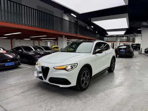 Alfa Romeo Stelvio, 2020
