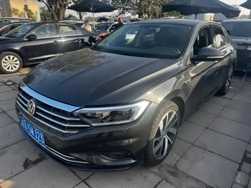 Volkswagen Sagitar, 2021