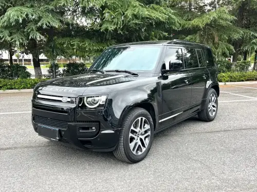 Land Rover Defender, 2024