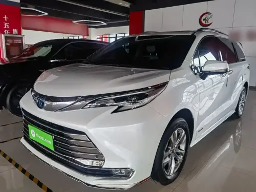Toyota Sienna, 2024