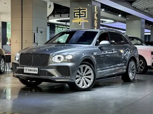 Bentley Bentayga, 2021